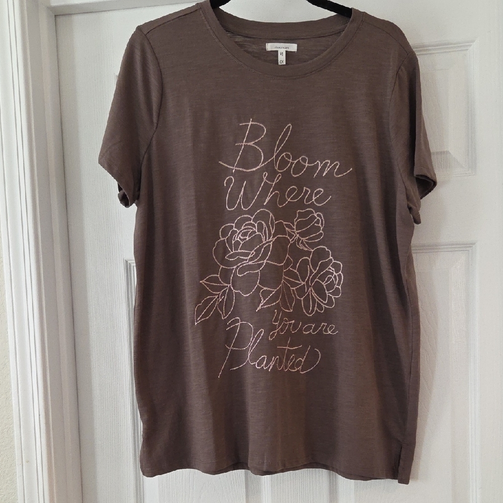 Maurices Brown Floral Graphic Tee. Embroidered "Bloom Where You Are Planted".